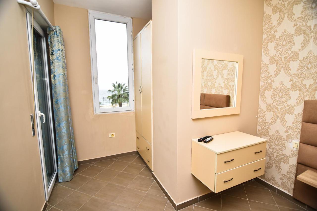 Seaview Apartment Vlorë エクステリア 写真
